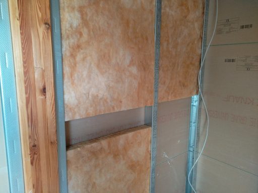 Dämmplattem in Trockenbauwand