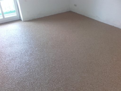Steinteppich im Büro